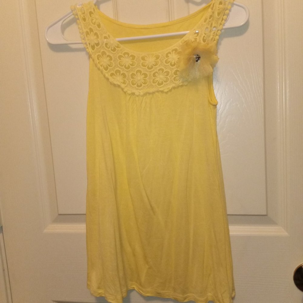 Candies Yellow Tank Top Size XSmall from Kohls